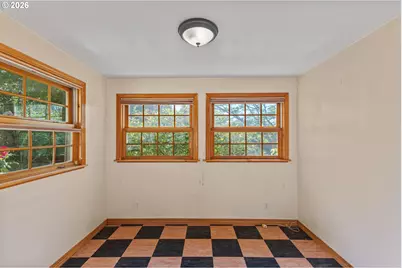 635 25th St, Myrtle Point, OR 97458 - Photo 20