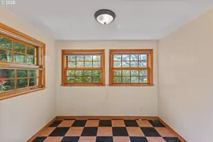 635 25th St, Myrtle Point, OR 97458 - Photo 20