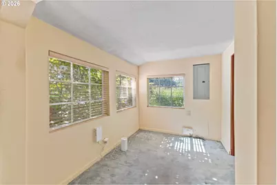 635 25th St, Myrtle Point, OR 97458 - Photo 28