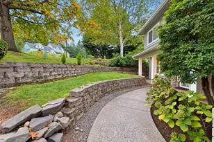 3293 Southview Dr, Eugene, OR 97405 - Photo 4