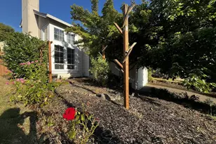 23224 SW Orchard Heights Pl, Sherwood, OR 97140 - Photo 2