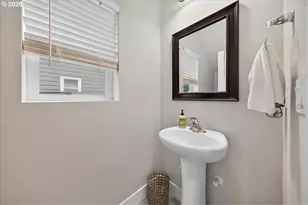 2907 S Heather St, Cornelius, OR 97113 - Photo 12