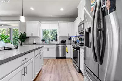 1066 NE Regan Hill Loop, Estacada, OR 97023 - Photo 20