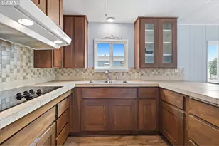 300 SW 7th Ave, Battle Ground, WA 98604 - Photo 8