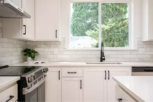 6961 NE Stanton St, Portland, OR 97213 - Photo 10