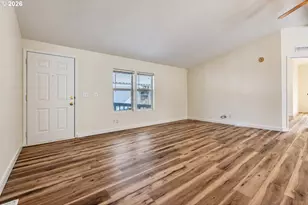 10400 SE Cook Ct, Milwaukie, OR 97222 - Photo 6