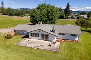 4319 Belmont Dr, Hood River, OR 97031 - Photo 8