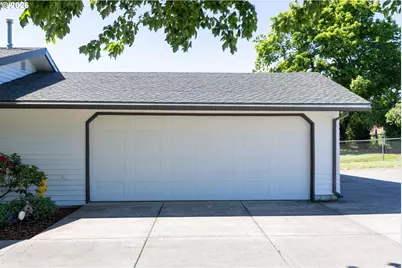 4319 Belmont Dr, Hood River, OR 97031 - Photo 46