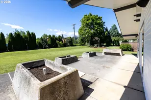 4319 Belmont Dr, Hood River, OR 97031 - Photo 14