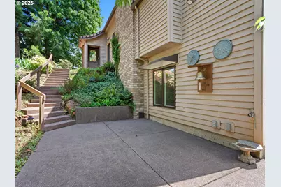 8801 SE Walnut Dr, Amity, OR 97101 - Photo 30