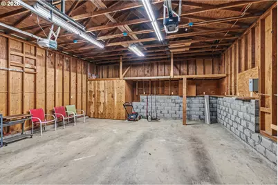 133 W Beacon Hill Dr, Longview, WA 98632 - Photo 22