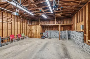 133 W Beacon Hill Dr, Longview, WA 98632 - Photo 22