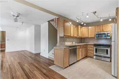 133 W Beacon Hill Dr, Longview, WA 98632 - Photo 8