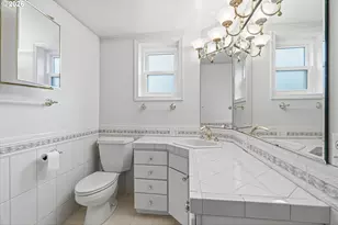 133 W Beacon Hill Dr, Longview, WA 98632 - Photo 16