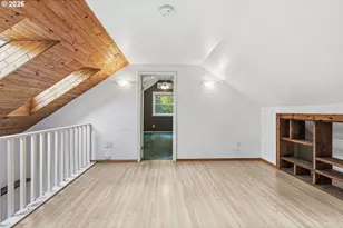 133 W Beacon Hill Dr, Longview, WA 98632 - Photo 6