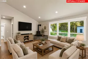16907 Indio Rd, Bend, OR 97707 - Photo 2