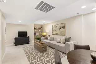 17706 Treetop Way, Lake Oswego, OR 97034 - Photo 32