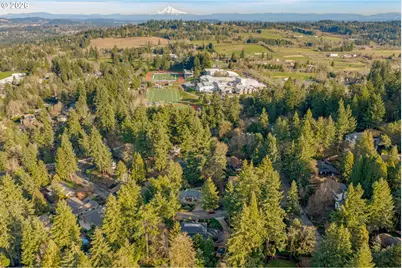 17706 Tree Top Way, Lake Oswego, OR 97034 - Photo 46