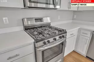 545 Withers Ct, Albany, OR 97322 - Photo 4