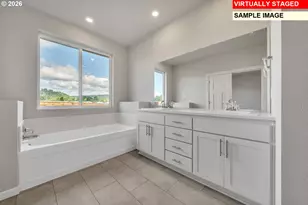 545 Withers Ct, Albany, OR 97322 - Photo 14