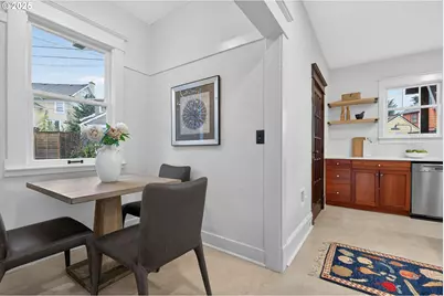 1836 SE Locust Ave, Portland, OR 97214 - Photo 16