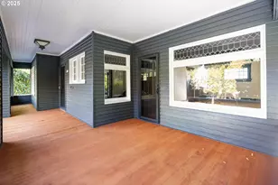 1836 SE Locust Ave, Portland, OR 97214 - Photo 6