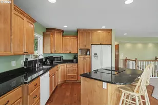 433 Ash St, Dayton, OR 97114 - Photo 4