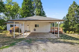 433 Ash St, Dayton, OR 97114 - Photo 1