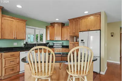 433 Ash St, Dayton, OR 97114 - Photo 6