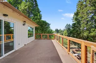 433 Ash St, Dayton, OR 97114 - Photo 32