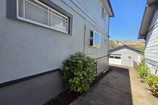 1352 SE Cobb St, Roseburg, OR 97470 - Photo 38