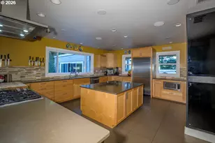 1334 SW 57th Ave, Portland, OR 97221 - Photo 12