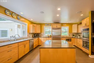 1334 SW 57th Ave, Portland, OR 97221 - Photo 10