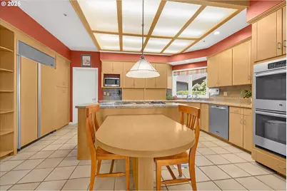 704 Summit St, Oregon City, OR 97045 - Photo 16