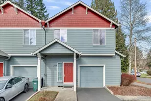 147 SE 9th Ave, Hillsboro, OR 97123 - Photo 2