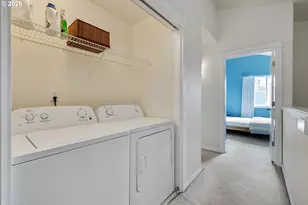 147 SE 9th Ave, Hillsboro, OR 97123 - Photo 14