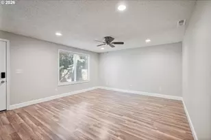 13012 NE 43rd St, Vancouver, WA 98682 - Photo 4