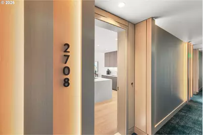 550 SW 10th Ave #2808, Portland, OR 97205 - Photo 6