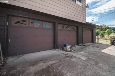 13212 SE Lucille St, Happy Valley, OR 97086 - Photo 2