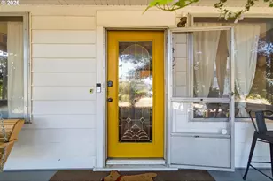 7402 SE Ellis St, Portland, OR 97206 - Photo 6