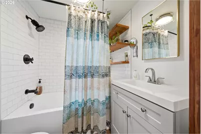 7402 SE Ellis St, Portland, OR 97206 - Photo 22