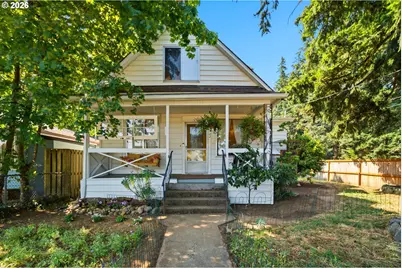 7402 SE Ellis St, Portland, OR 97206 - Photo 1