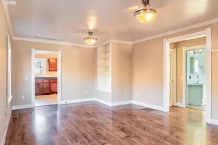 753 SE Haynes Ave, Roseburg, OR 97470 - Photo 4