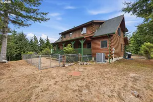 69247 Joshua Ln, North Bend, OR 97459 - Photo 36