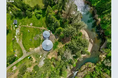 5875 Little River Rd, Glide, OR 97443 - Photo 8