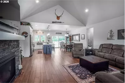 24883 Suttle Rd, Elmira, OR 97437 - Photo 12