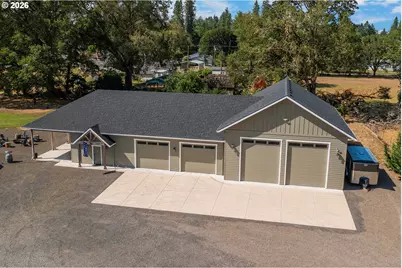 24883 Suttle Rd, Elmira, OR 97437 - Photo 8