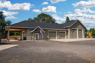 24883 Suttle Rd, Elmira, OR 97437 - Photo 38