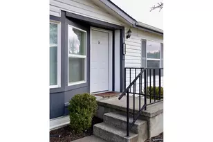 155 S 20th Ave, Elgin, OR 97827 - Photo 2