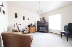 155 S 20th Ave, Elgin, OR 97827 - Photo 6